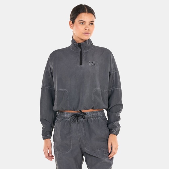 Nike Tops - Women's Dri-FIT Retro Fly Jacket • Medium